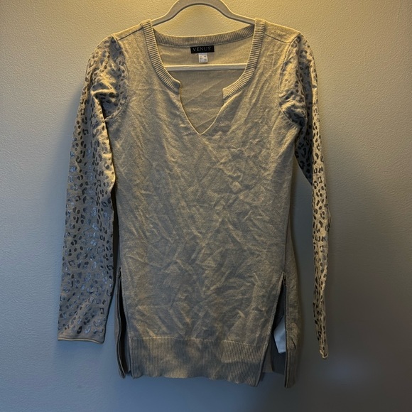 Venus Cheetah Sleeve Sweater - Picture 1 of 5